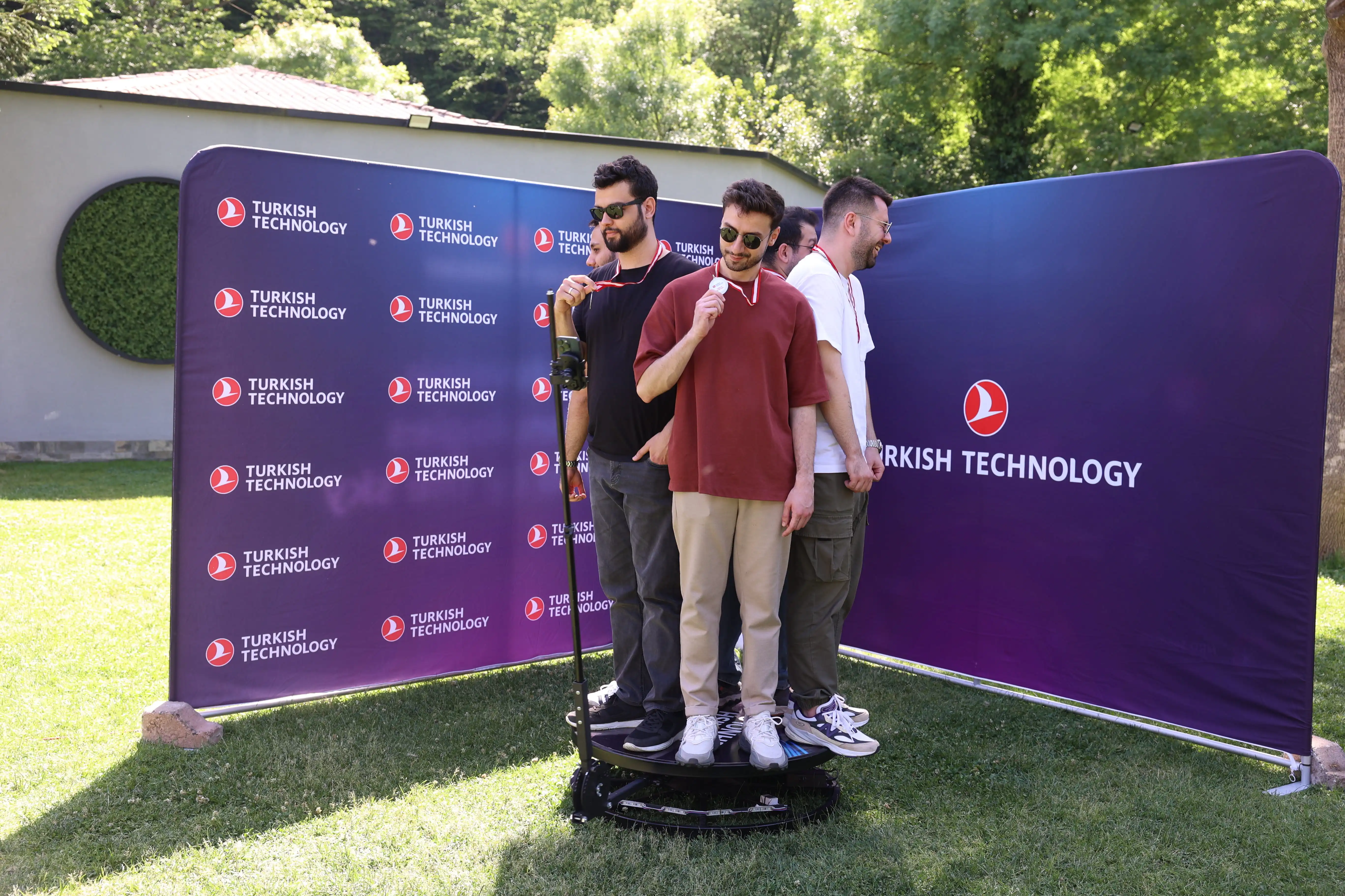 360° Video Booth - Düğün Kutusu