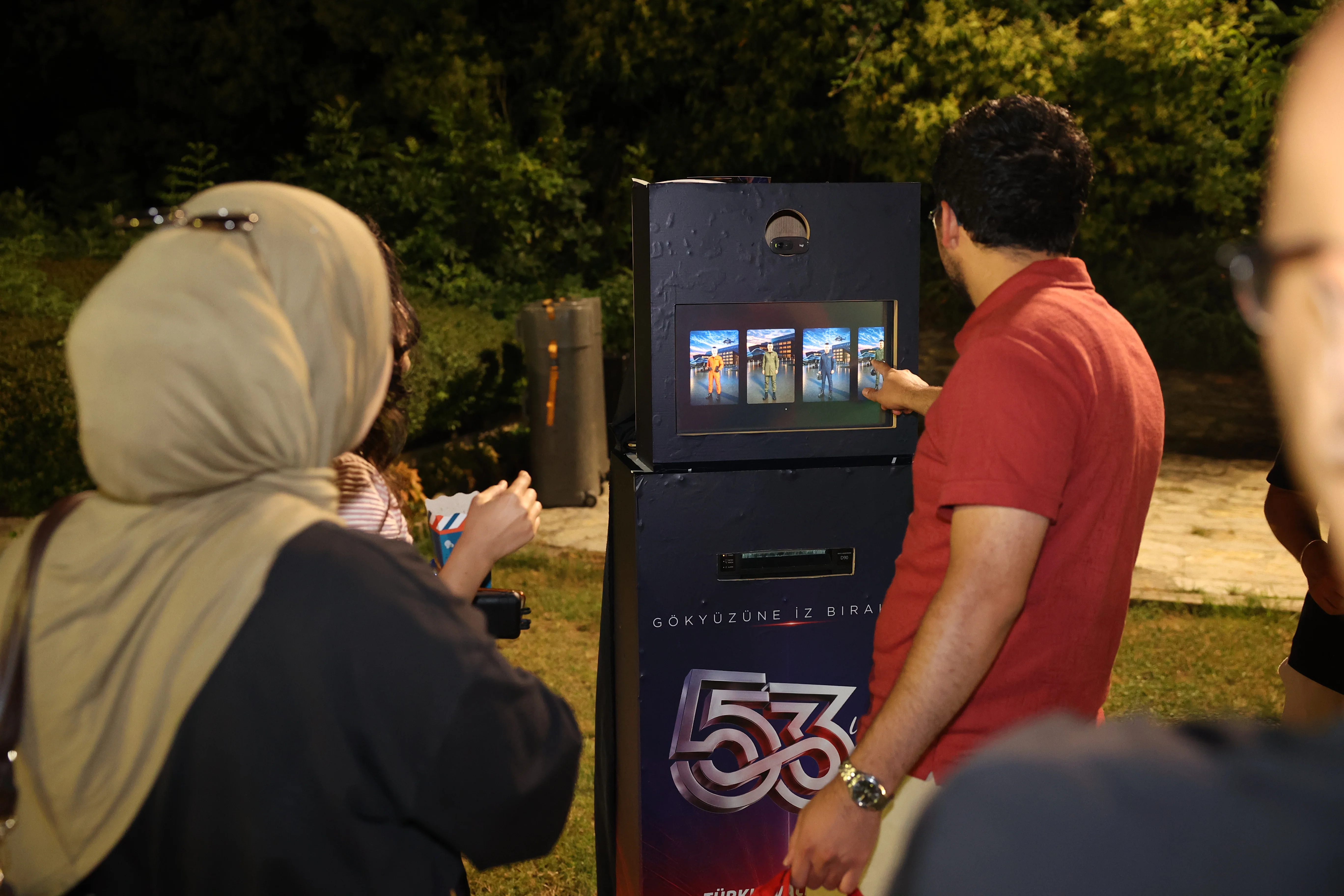 AI Booth Kiralama - Düğün ve Etkinlik Hizmeti | Düğün Kutusu